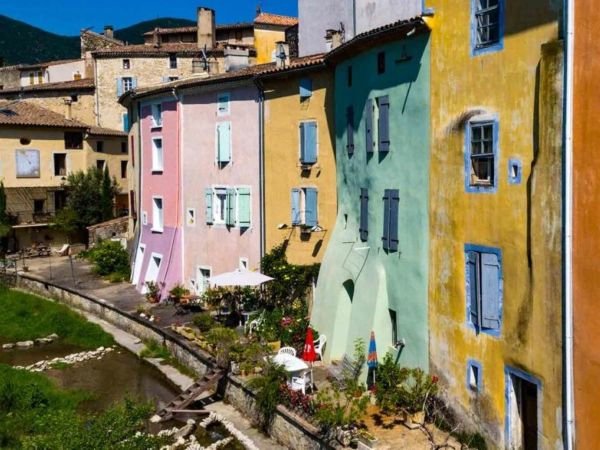 🏺 Le Village de Dieulefit 🪻